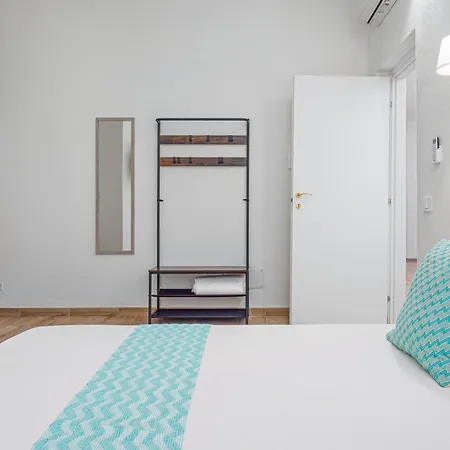 Bed & Breakfast B E B Nott'e 3*